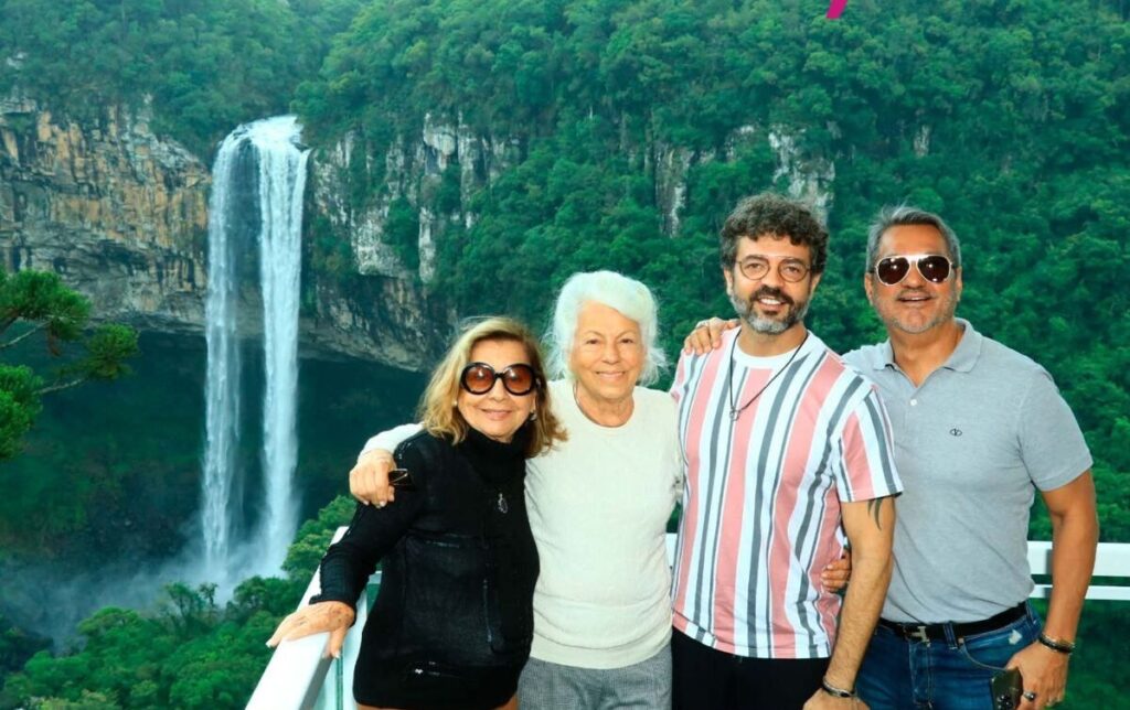 Natal de Encantos: Uma Experiência Afetiva em Gramado